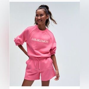 NWOT Lululemon Scuba Pullover *Wordmark